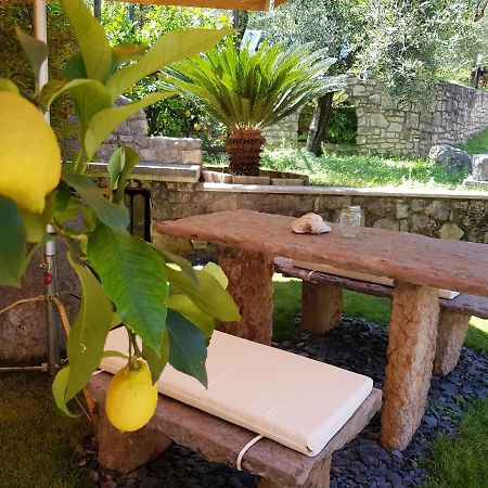 Guesthouse "Villa Tamas" 利莫内-苏尔加达 外观 照片